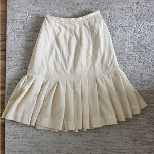 Vintage Danabuchman Cream Pleated Skirt